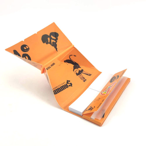 side open view of the rolling papers